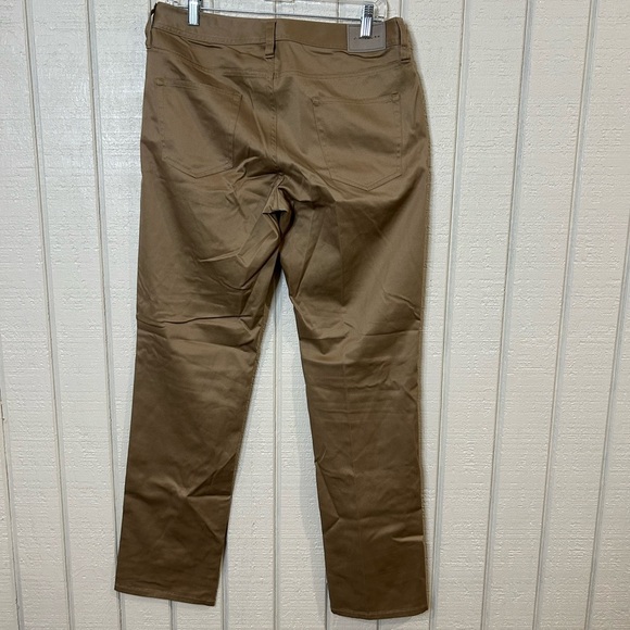 J. Hilburn Khaki Pants, size 32 Waist X 32.5 Inseam. - Picture 4 of 6